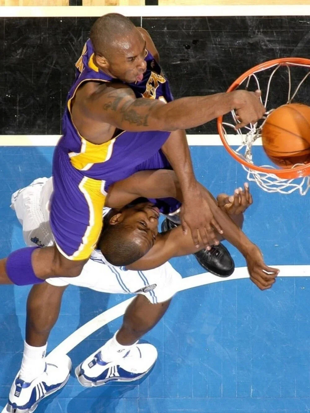NEW! KOBE BRYANT NBA 8.5x11 ULTRA PREMIUM GLOSSY 4 POSTER BUNDLE SET!